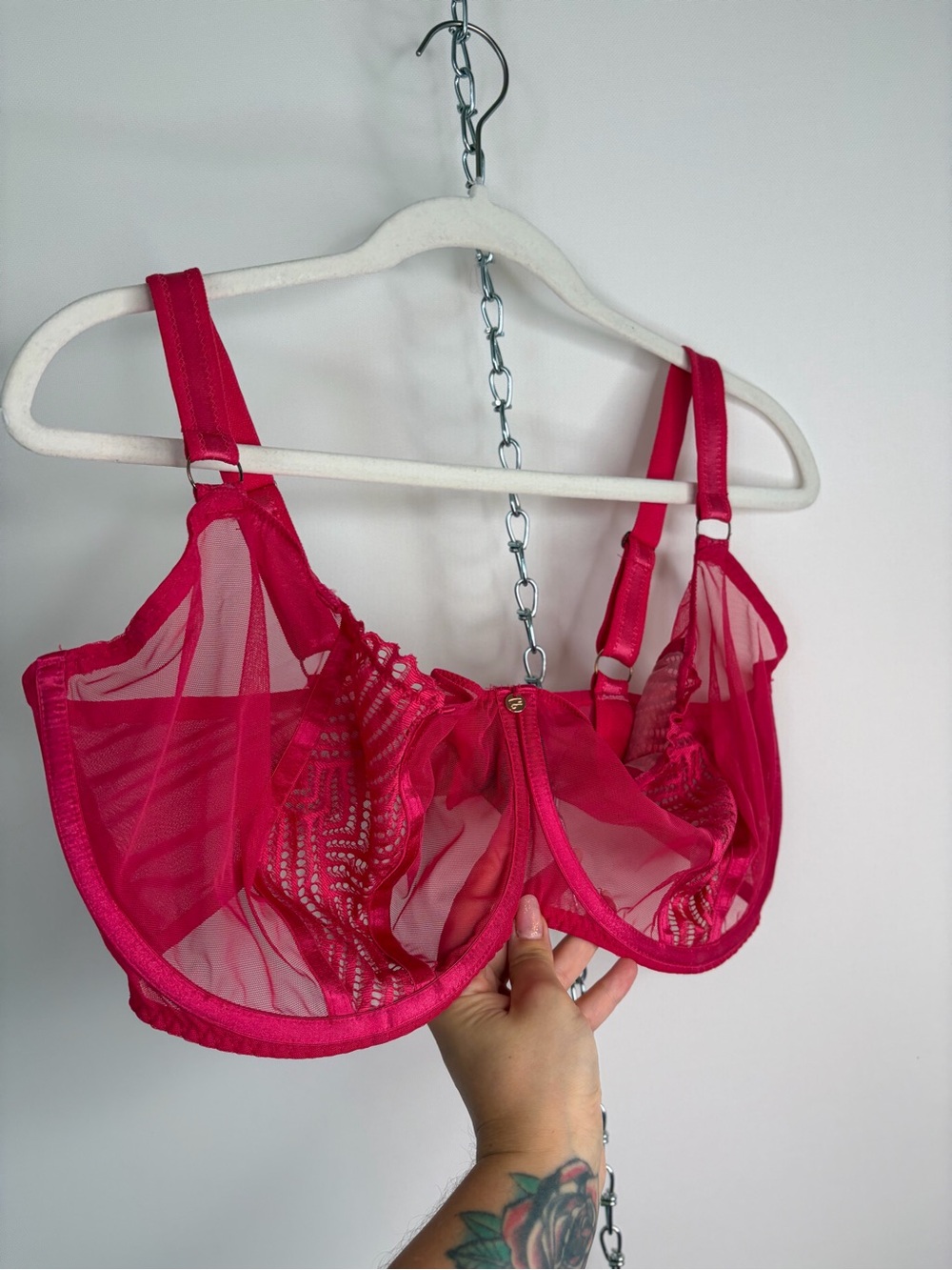 Sheer Fuchsia Underwire Bra with Embroidered Accents - Picture 3 of 7